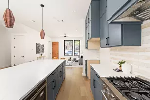 2717 Lyons Rd, Austin, TX 78702 - Photo 11
