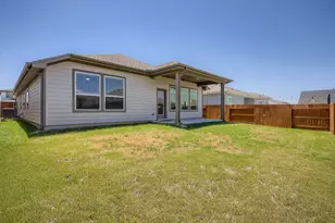 7904 Gilwice Ln, Austin, TX 78744 - Photo 23