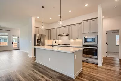 7904 Gilwice Lane, Austin, TX 78744 - Photo 5