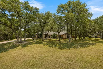 136 Valley View Road, Georgetown, TX 78633 - Photo 9