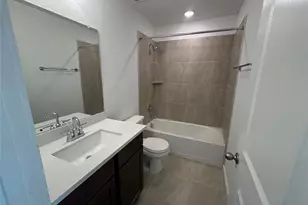 112 Quail Convey Dr, Jarrell, TX 76537 - Photo 15