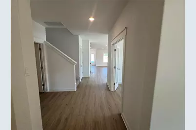 112 Quail Convey Drive, Jarrell, TX 76537 - Photo 17