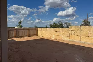 112 Quail Convey Dr, Jarrell, TX 76537 - Photo 21