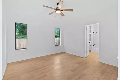 2101 Boxwood Path, Round Rock, TX 78664 - Photo 15