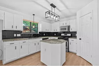 2101 Boxwood Path, Round Rock, TX 78664 - Photo 9