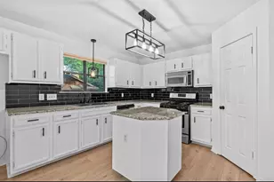 2101 Boxwood Path, Round Rock, TX 78664 - Photo 9