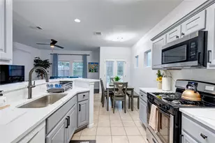 7510 Lazy Creek Dr, Austin, TX 78724 - Photo 3