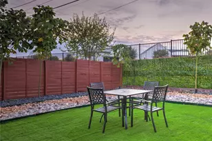 7510 Lazy Creek Dr, Austin, TX 78724 - Photo 31