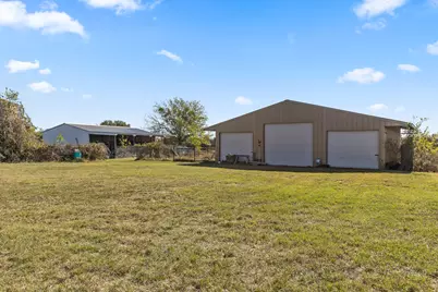 1336 S Fm 1174 S, Bertram, TX 78605 - Photo 33