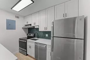 3806 Southridge Dr, Austin, TX 78704 - Photo 9