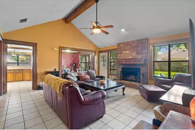 406 Willow Wood Drive, Pflugerville, TX 78660 - Photo 5