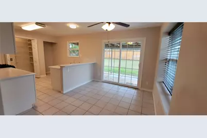195 Cardinal Drive, Paige, TX 78659 - Photo 5