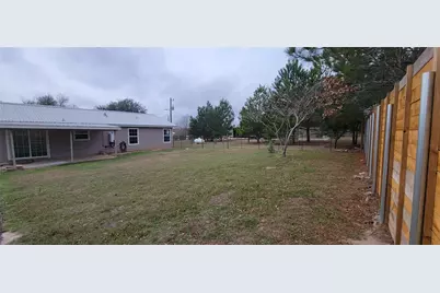 195 Cardinal Drive, Paige, TX 78659 - Photo 17