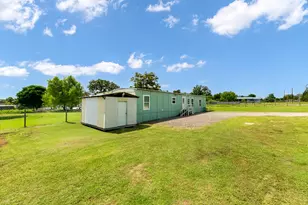 235 Thompson Rd, Dale, TX 78616 - Photo 33