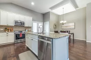 105 Penna Ln, Georgetown, TX 78628 - Photo 11