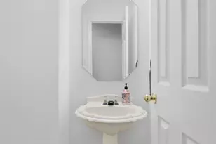 1886 Wallin Loop, Round Rock, TX 78664 - Photo 15