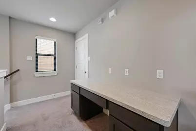 2021 Carlson Drive, Austin, TX 78741 - Photo 15