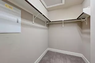 2021 Carlson Dr, Austin, TX 78741 - Photo 21