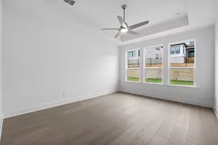 1221 Novara Trl, Leander, TX 78641 - Photo 5