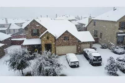 928 Purple Moor Pass, Leander, TX 78641 - Photo 3