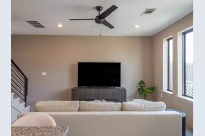 6409 Berkman Drive #4, Austin, TX 78723 - Photo 9