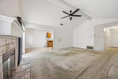 7701 Wakefield Drive, Austin, TX 78749 - Photo 5