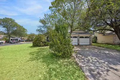 7701 Wakefield Drive, Austin, TX 78749 - Photo 1