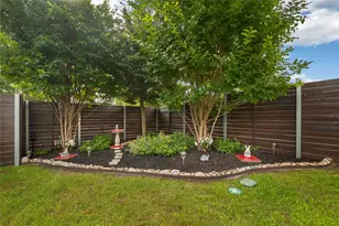 8721 Sikes Way, Austin, TX 78747 - Photo 25