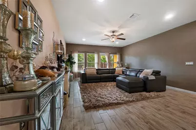 8721 Sikes Way, Austin, TX 78747 - Photo 7
