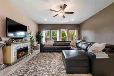 8721 Sikes Way, Austin, TX 78747 - Photo 5