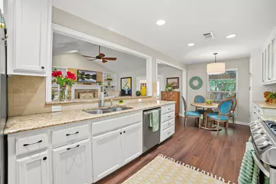 4001 Greystone Drive, Austin, TX 78731 - Photo 15