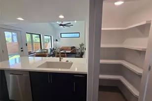 5303 Grover Ave, Austin, TX 78756 - Photo 9