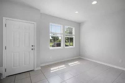 1805 Artesian Springs Crossing, Leander, TX 78641 - Photo 5