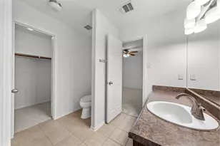 118 Camellia Dr, Hutto, TX 78634 - Photo 19