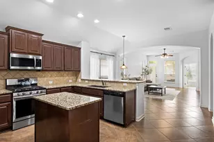 19409 Brue St, Pflugerville, TX 78660 - Photo 7