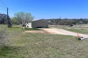 665 Morningwood Dr, San Marcos, TX 78666 - Photo 3