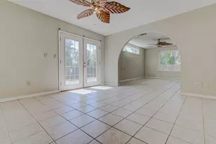 322 E Castleshoals Dr, Granite Shoals, TX 78654 - Photo 15
