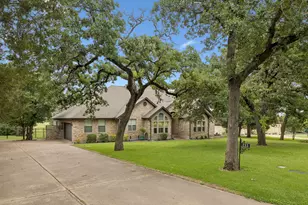 233 Colovista Pkwy, Bastrop, TX 78602 - Photo 1