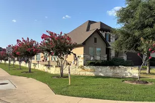 820 Desaix Dr, Georgetown, TX 78628 - Photo 3