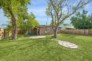 511 Arbor Ln, Austin, TX 78745 - Photo 13