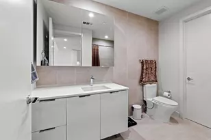 44 East Ave, Austin, TX 78701 - Photo 15