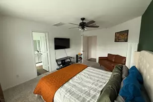 204 Longbridge Dr, Hutto, TX 78634 - Photo 11
