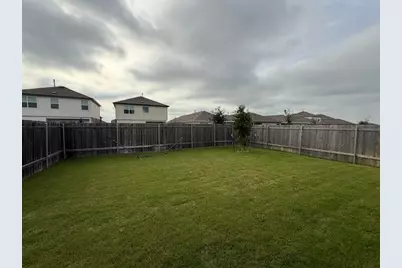 204 Longbridge Drive, Hutto, TX 78634 - Photo 19