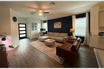 204 Longbridge Drive, Hutto, TX 78634 - Photo 3