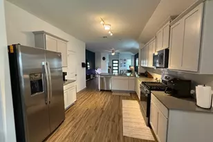 204 Longbridge Dr, Hutto, TX 78634 - Photo 7