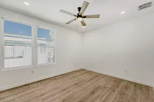 208 Ulupau Cir, Bastrop, TX 78602 - Photo 19