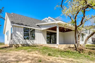 208 Ulupau Circle, Bastrop, TX 78602 - Photo 27