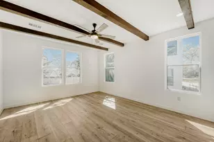 208 Ulupau Cir, Bastrop, TX 78602 - Photo 15