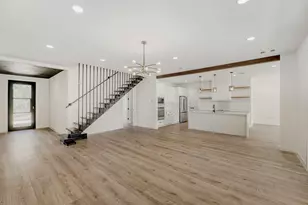 208 Ulupau Cir, Bastrop, TX 78602 - Photo 5