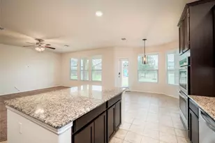 321 Ore Ln, Jarrell, TX 76537 - Photo 13